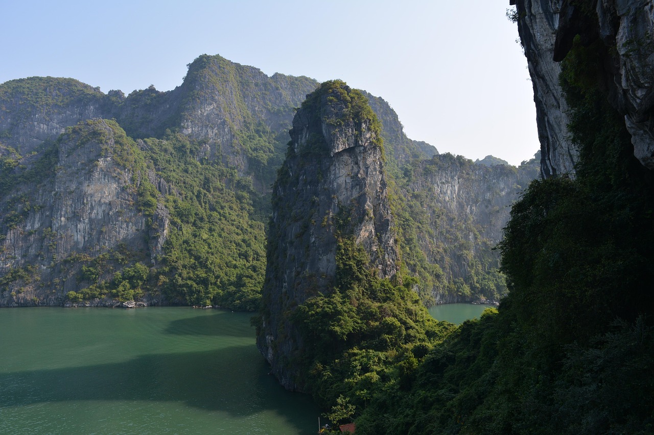 下龙湾旅游价格概览与攻略