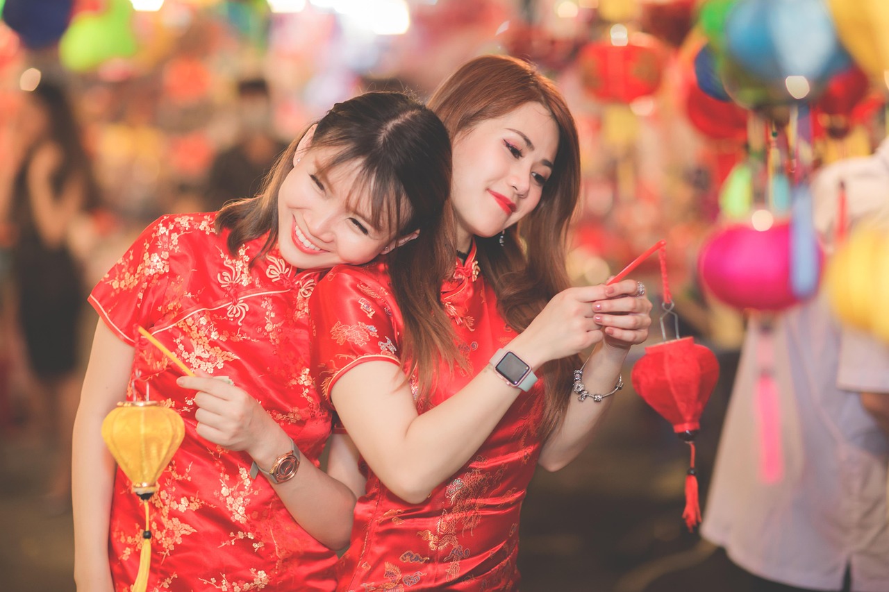 动漫美女挠脚心的魅力与故事揭秘